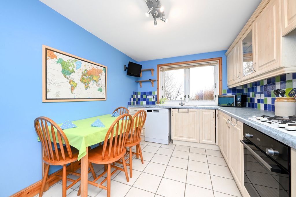 Additional image 9 of 3 bed bungalow for saleHoul Road, Scalloway, Shetland ZE1