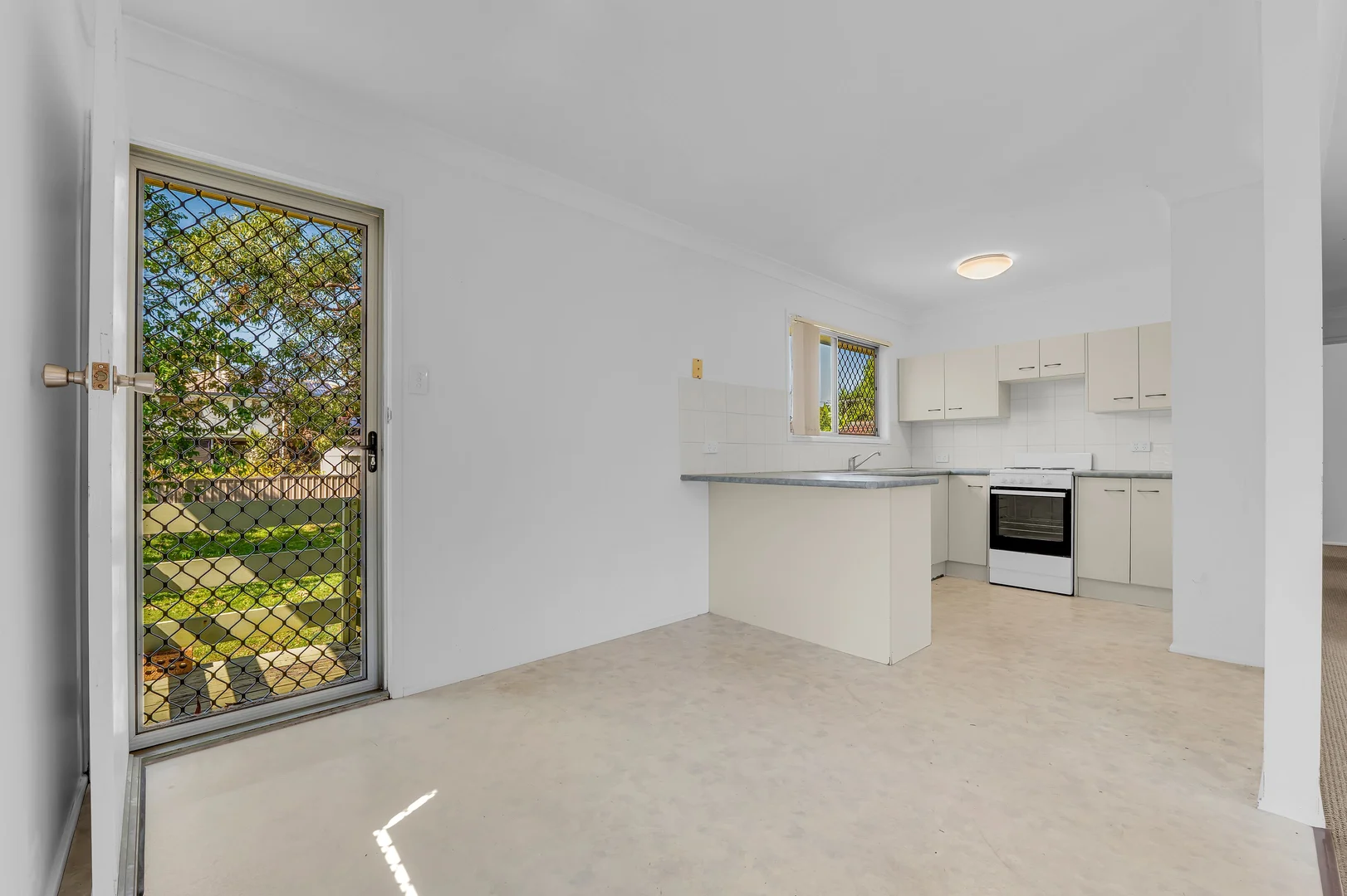 Additional image 2 of 7 Crown Street, Alexandra Hills QLD 4161