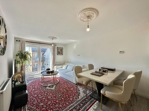 Spa House, Varcoe Gardens, Hayes UB3