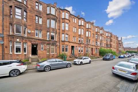 Kennoway Drive, Flat 2/1, Thornwood, Glasgow G11