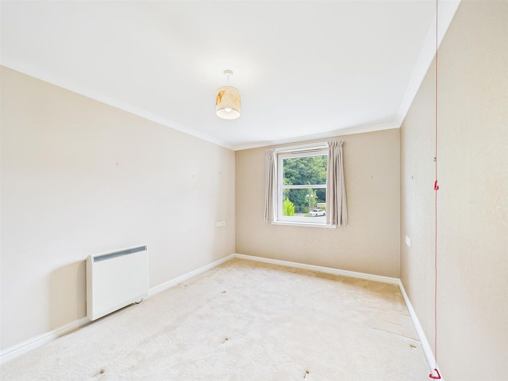 Additional image 7 of 2 bed flat for saleFlat 31, Ericht Court, Upper Mill Street, Blairgowrie PH10