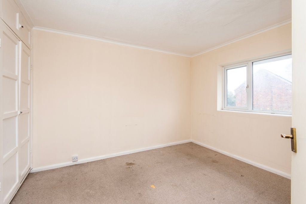 Additional image 6 of 2 bed flat for saleElizabeth Road, Boston PE21