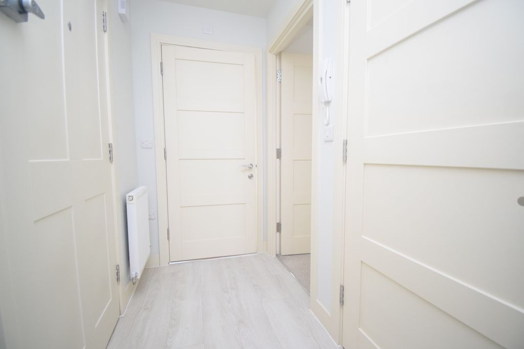 Additional image 6 of 1 bed flat for saleTaunton Road, Bridgwater TA6