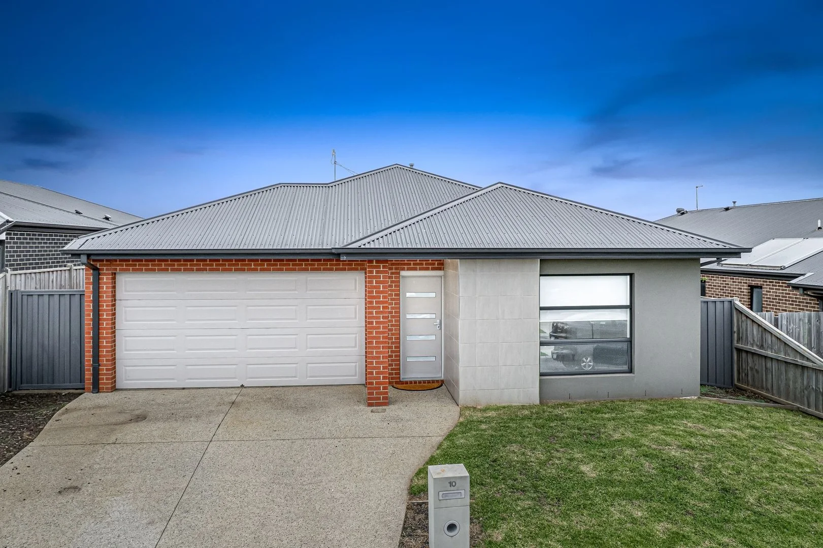 10 Denton Drive, Warragul VIC 3820