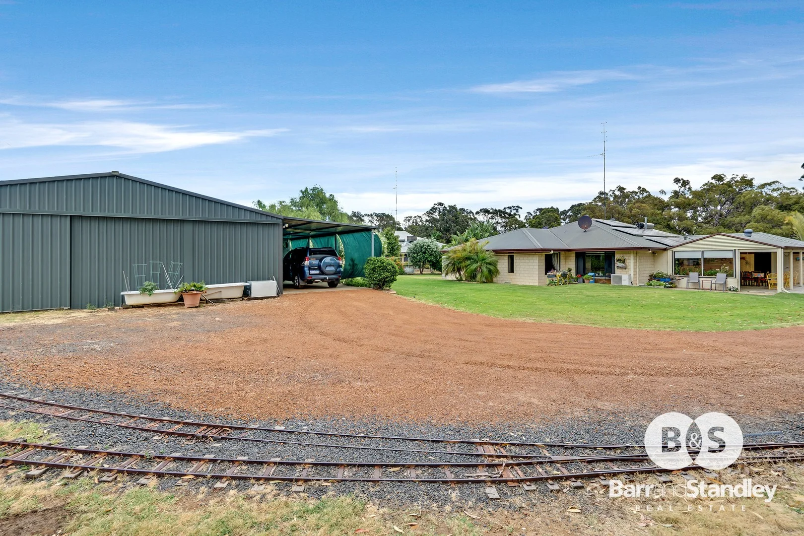 20 Hill Street, Waroona WA 6215