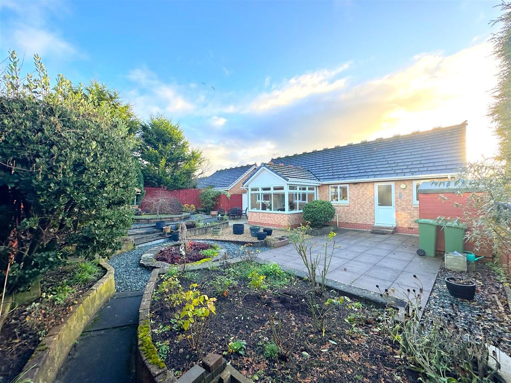 Additional image 28 of 3 bed detached bungalow for saleHoward Gardens, Brampton CA8