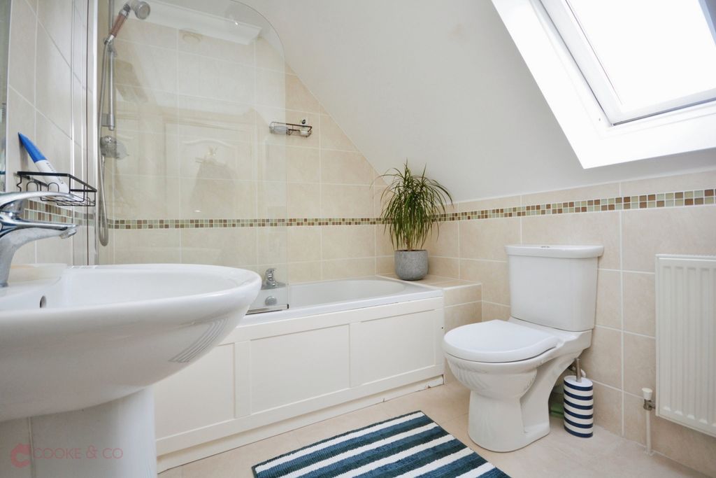 Additional image 17 of 3 bed flat for sale72 Dumpton Park Drive, Broadstairs, Kent CT10