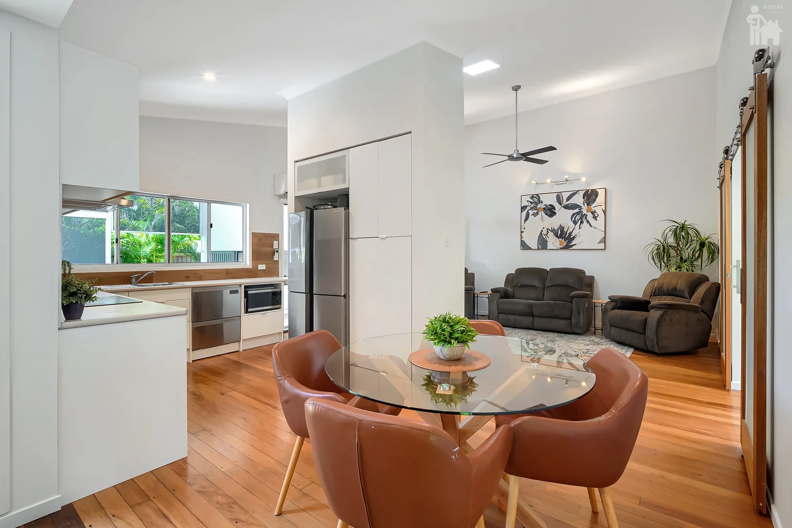 Additional image 2 of 2/196 Cypress Street, Urangan QLD 4655