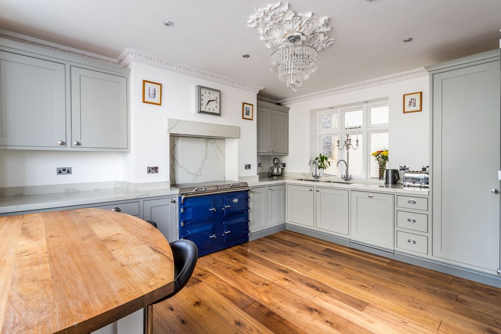 Additional image 11 of 6 bed property for saleMarine Parade, Brighton BN2