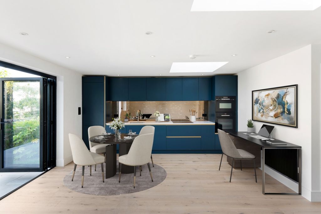 Additional image 16 of 4 bed flat for saleClermont Terrace, Brighton BN1