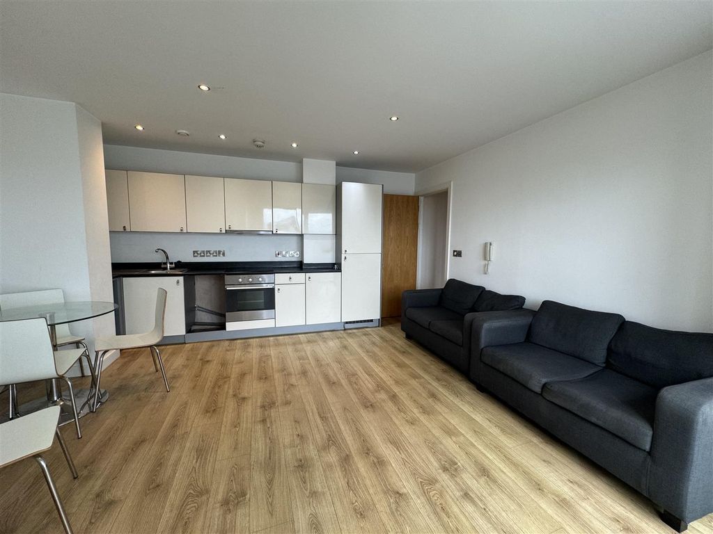 Additional image 7 of 2 bed flat for saleAlexandra Tower, Princes Parade, Liverpool L3