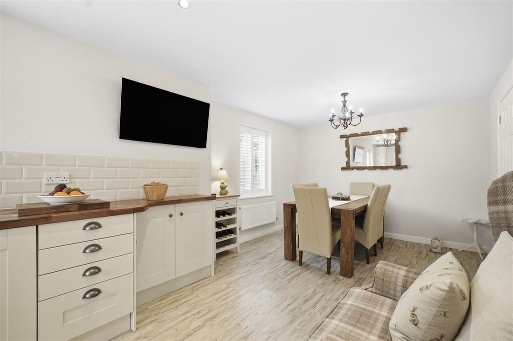 Additional image 4 of 4 bed detached house for saleClos Henblas, Bridgend CF31
