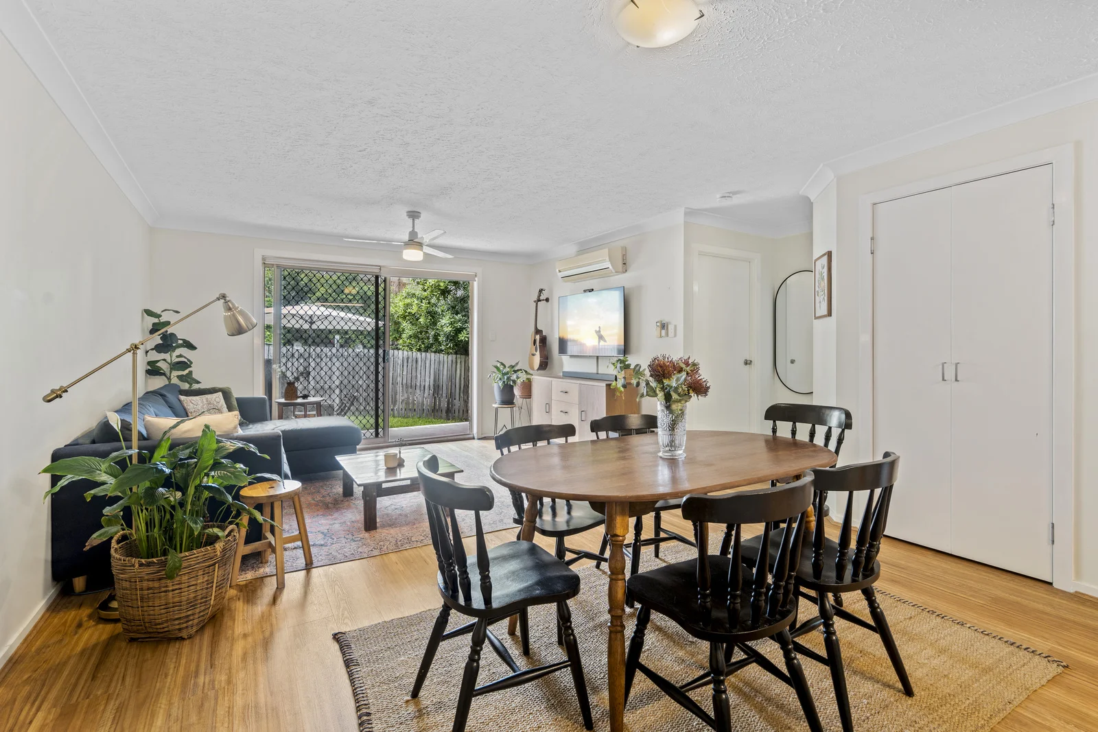 2/65 Real Street, Annerley QLD 4103 photo 4