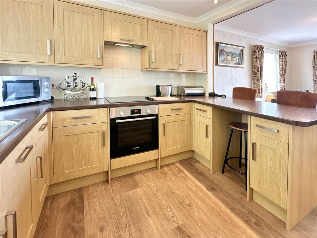 Additional image 5 of 2 bed flat for saleOvergang Road, Brixham TQ5