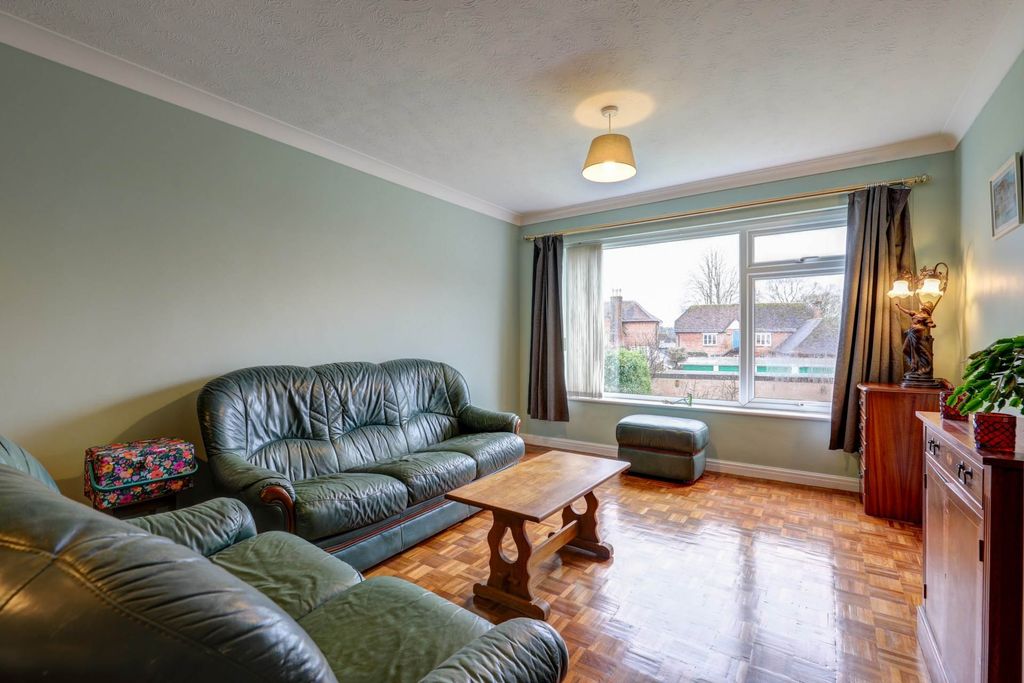 Additional image 3 of 2 bed flat for salePark Road, Blandford Forum DT11