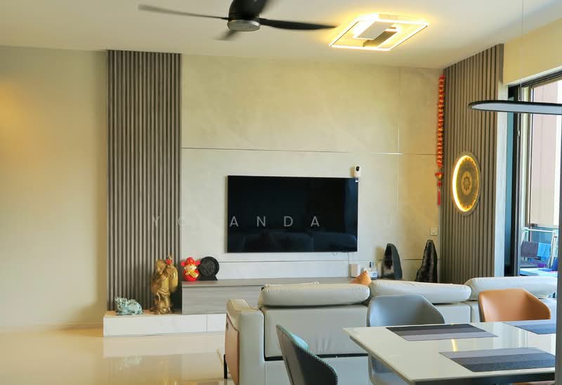 145 Pasir Ris Grove photo 2