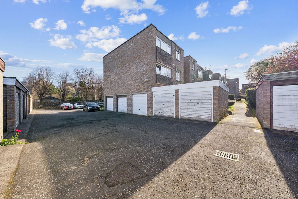 Additional image 26 of 3 bed flat for sale4 Knowehead Terrace, Flat 2/1, Pollokshields, Glasgow G41
