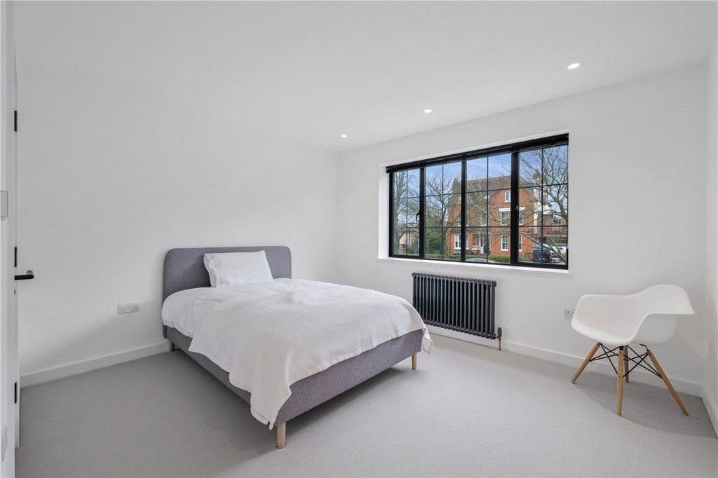 Additional image 21 of 5 bed detached house for saleDurham Avenue, Bromley BR2