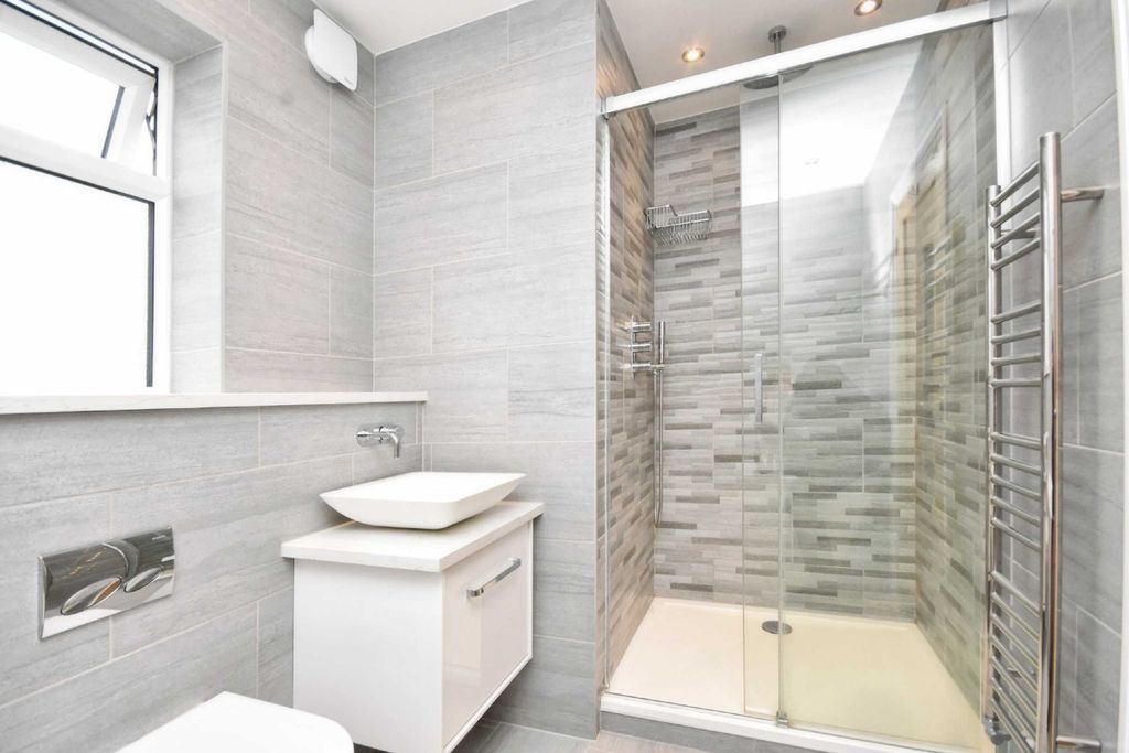 Additional image 11 of 2 bed flat for saleEastern Esplanade, Broadstairs, Kent CT10