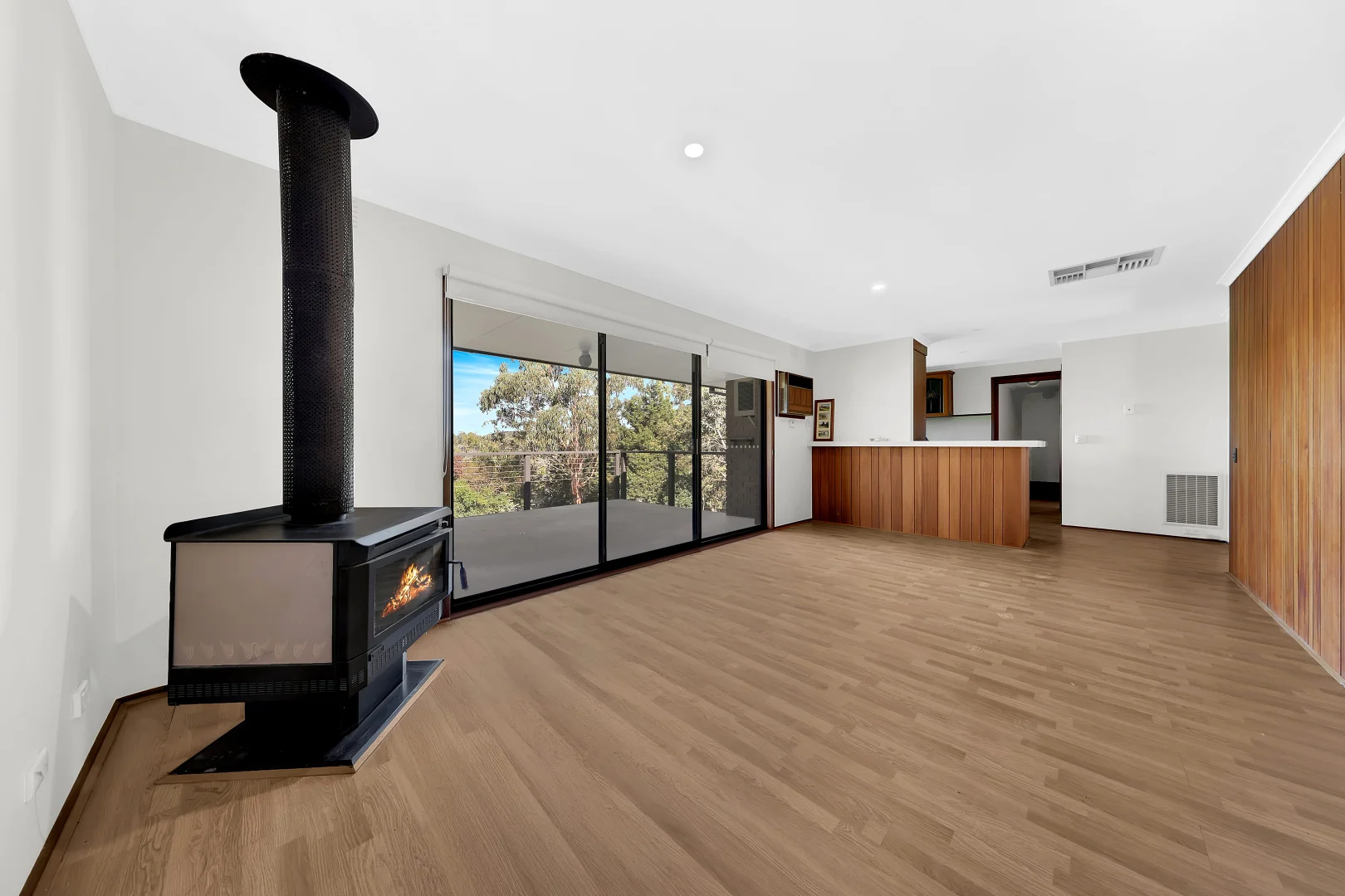22 Gosfield Road, Hurstbridge VIC 3099 photo 3