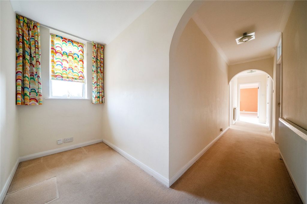 Additional image 13 of 3 bed flat for saleHawthorne Road, Bickley BR1