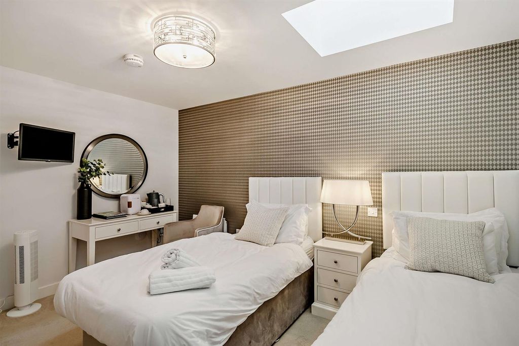 Additional image 15 of 2 bed flat for saleGordon Court, Flood Lane, Bridport DT6