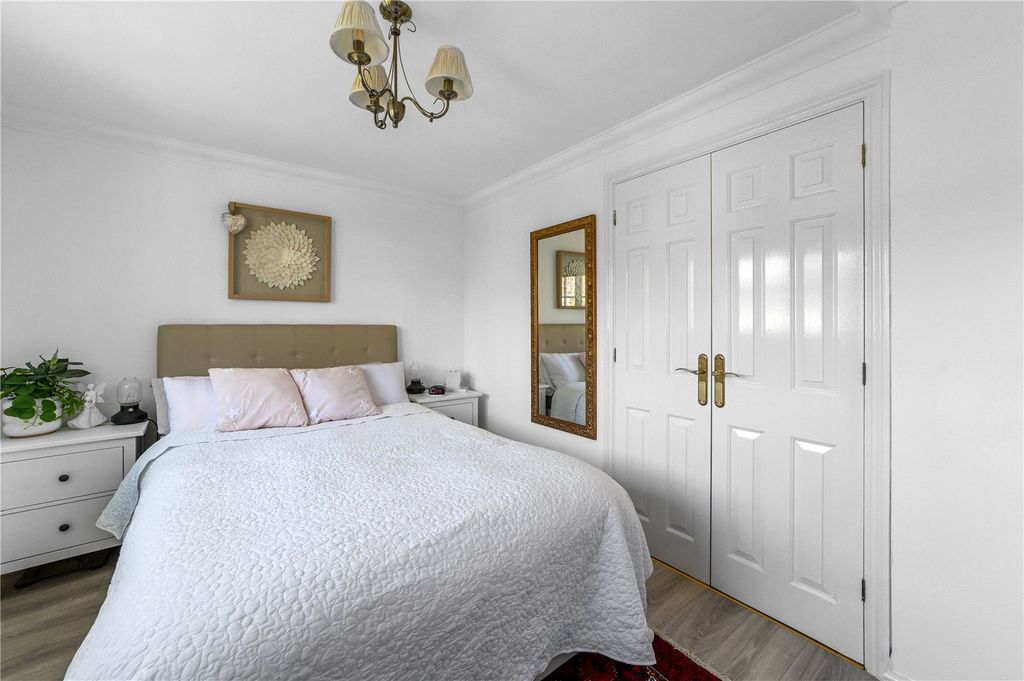 Additional image 18 of 5 bed detached house for saleThe Shearers, Bishop's Stortford, Hertfordshire CM23
