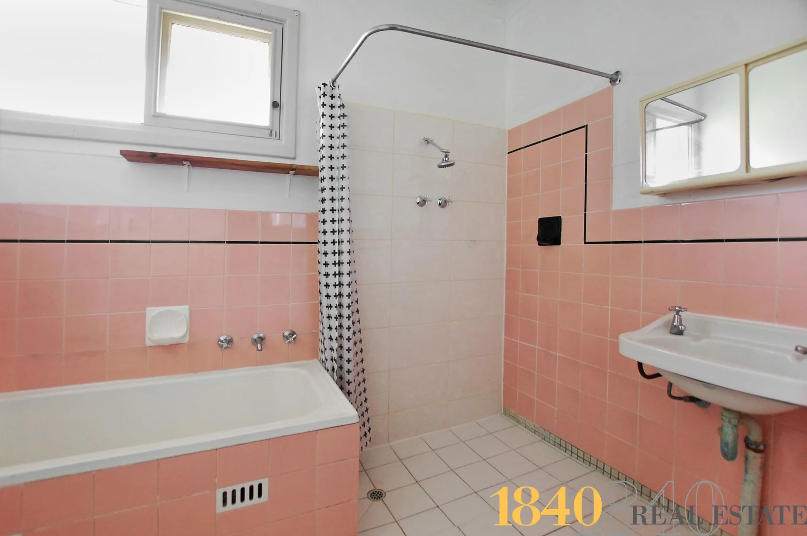 Additional image 2 of 54 Pauls Drive, Valley View SA 5093