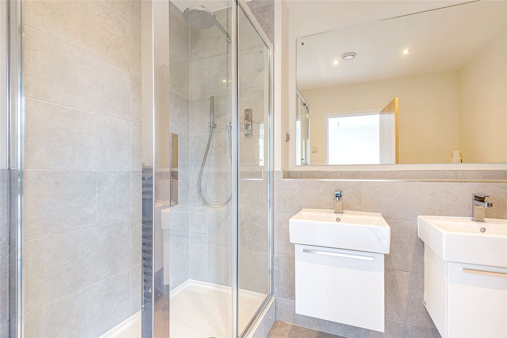 Additional image 16 of 2 bed flat for saleAlmansa Way, Lymington, Hampshire SO41
