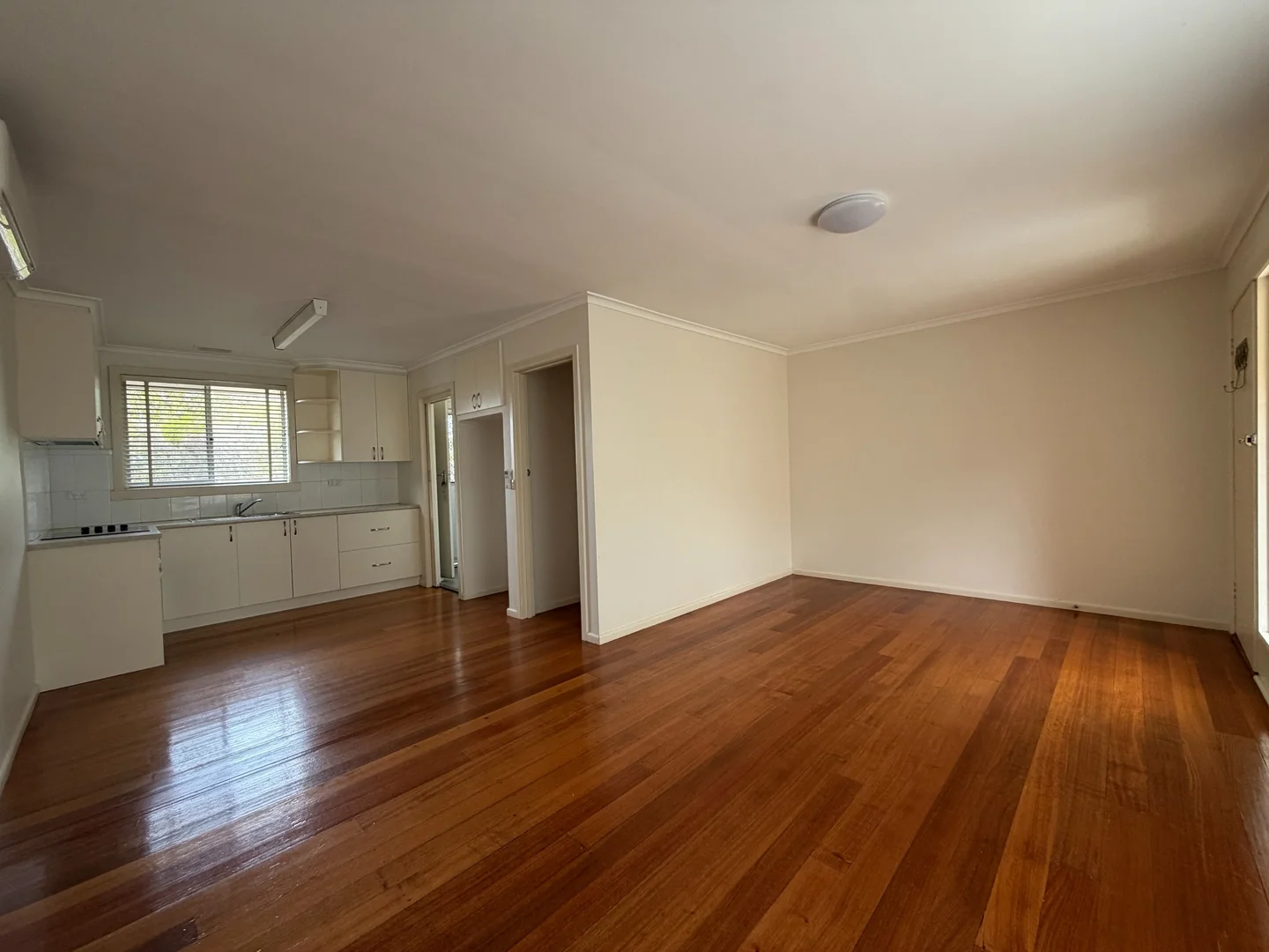 Additional image 3 of 10/437 Station St, Bonbeach VIC 3196