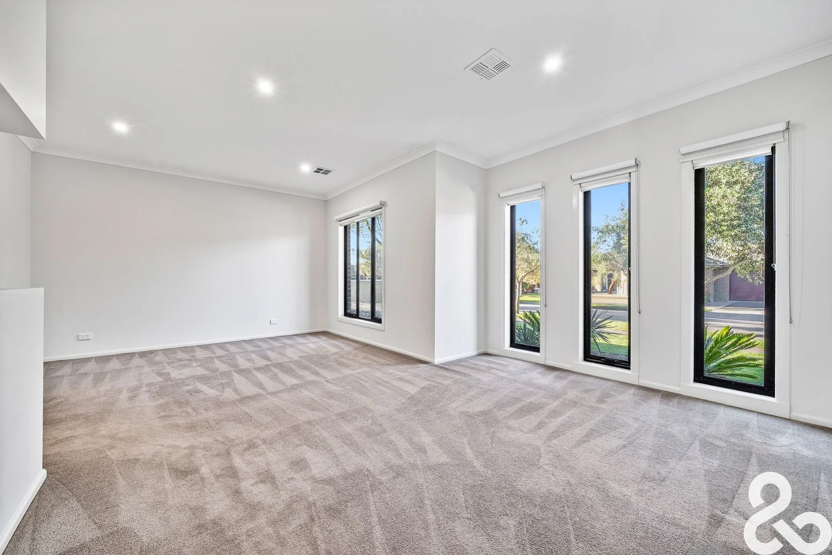 Additional image 7 of 18 Saintly Drive, South Morang VIC 3752