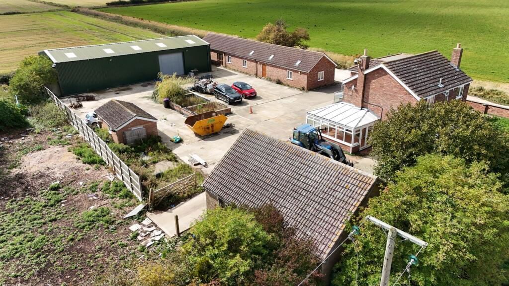 Additional image 56 of 4 bed farmhouse for saleDyke Drove, Bourne PE10