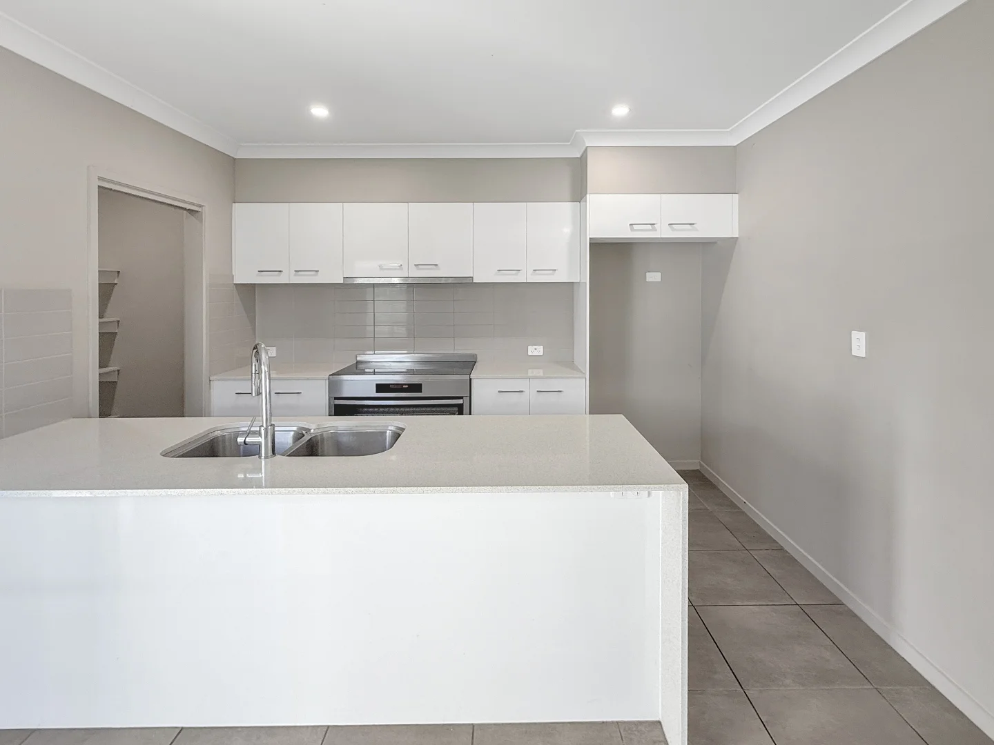 4 Newton Place, Baringa QLD 4551 photo 2