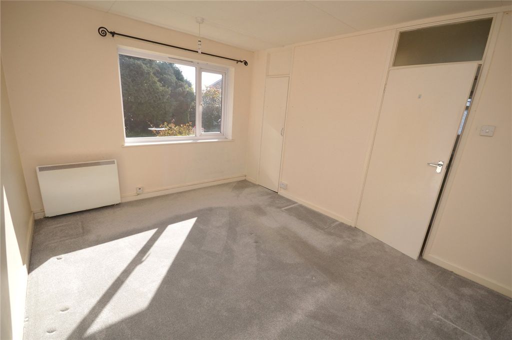 Additional image 6 of 3 bed flat for saleWarwick Avenue, Bridgwater, Somerset TA6
