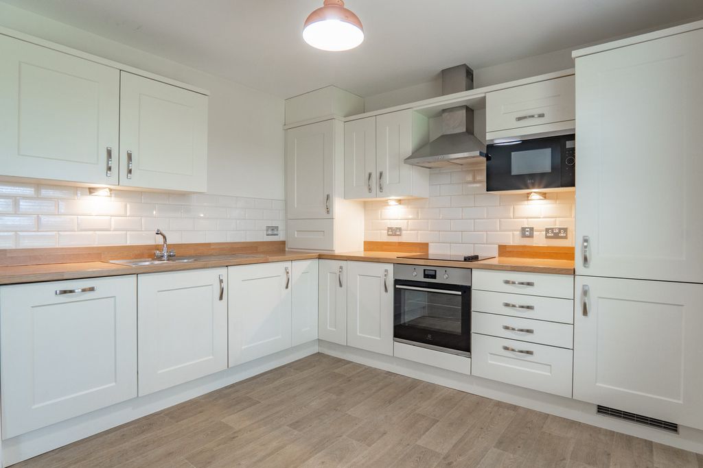 Additional image 3 of 2 bed flat for saleJasmine Drive, Elgin IV30