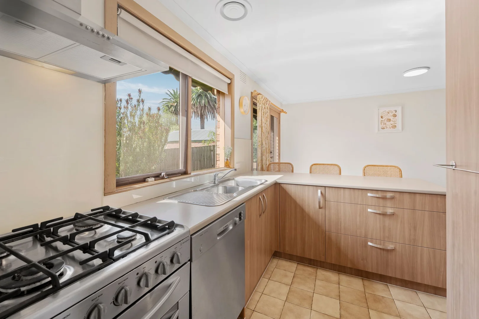 Additional image 6 of 3/37 Torbay Street, Macleod VIC 3085