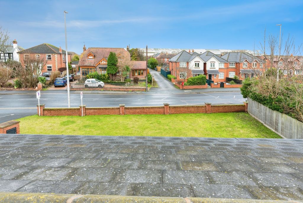 Additional image 20 of 2 bed flat for saleGlebe Close, Blackpool, Lancashire FY4