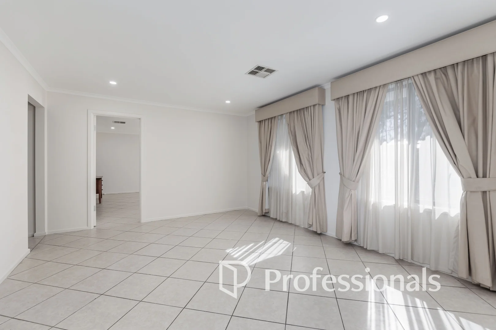 Additional image 2 of 43 Dumfries Avenue, Northfield SA 5085