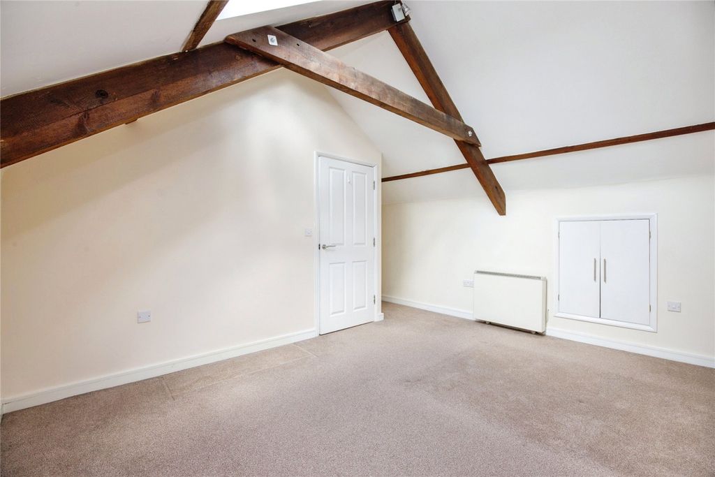 Additional image 17 of 2 bed flat for saleCrinnicks Hill, Bodmin, Cornwall PL31
