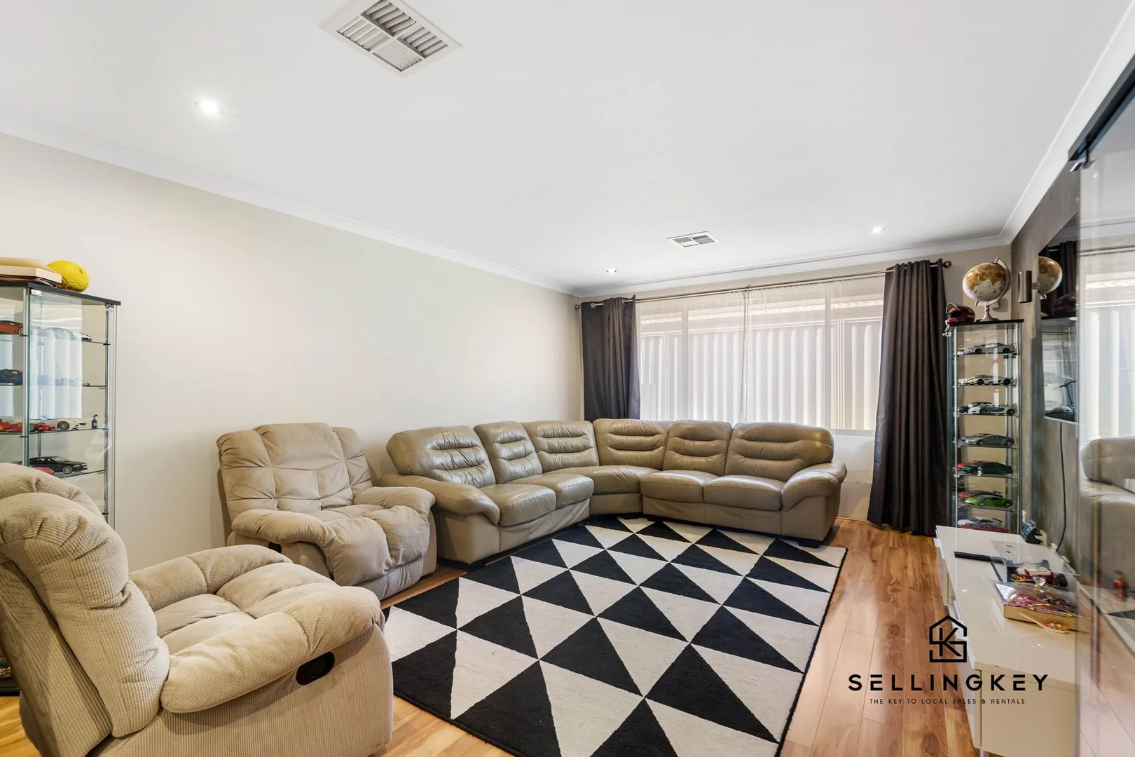 Additional image 3 of 6 CORNFORTH WAY, Piara Waters WA 6112