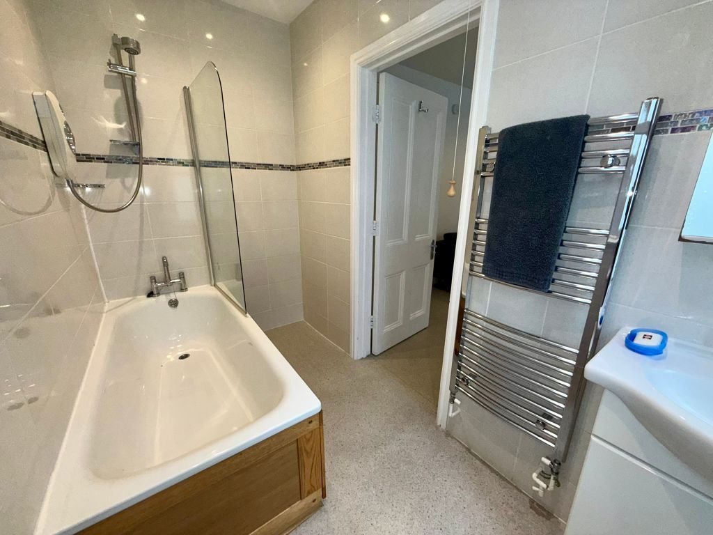 Additional image 10 of 1 bed flat for salePortland Road, Aberystwyth SY23