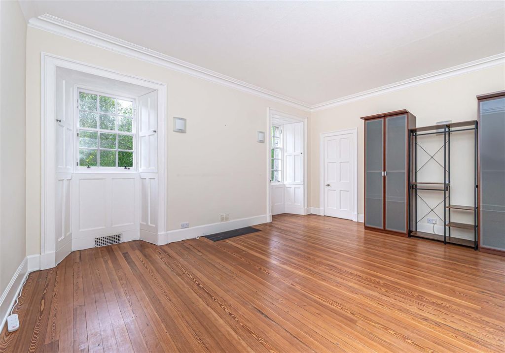 Additional image 15 of 2 bed flat for sale3 Inzievar House, Dunfermline KY12