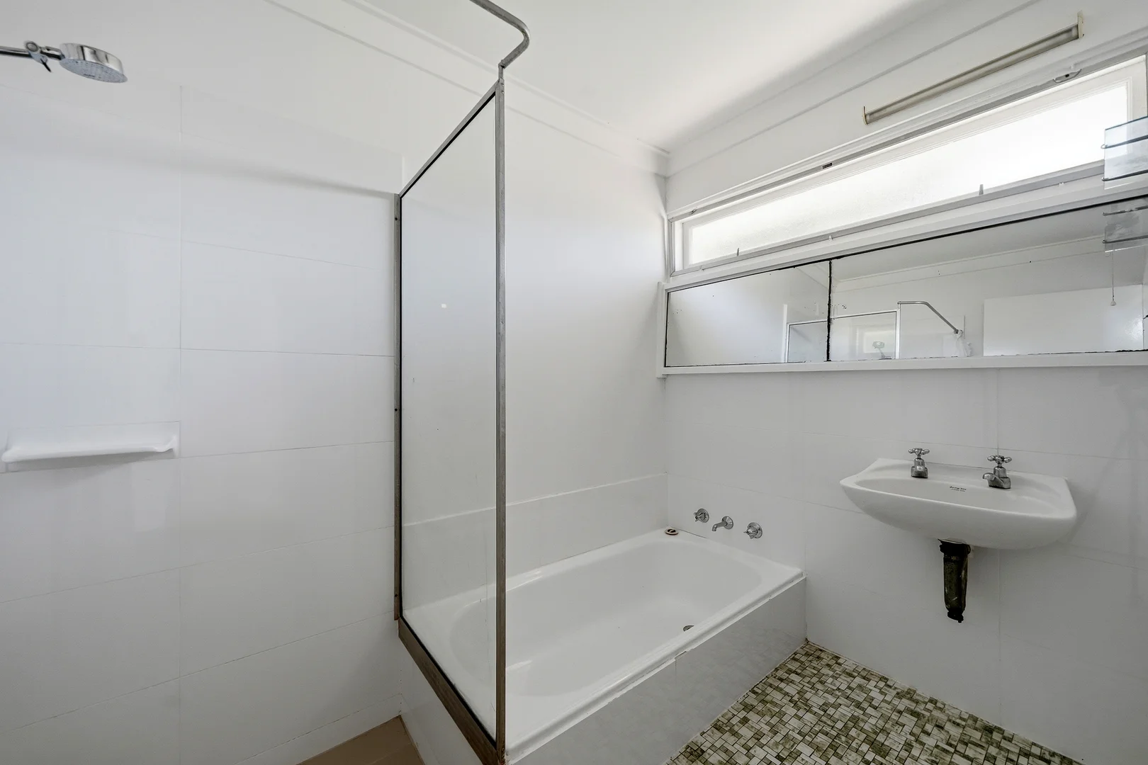 Additional image 19 of 347 Railway Avenue, Armadale WA 6112