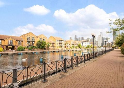 Taeping Street, Isle Of Dogs, Mudchute, Canary Wharf, South Quay, London E14