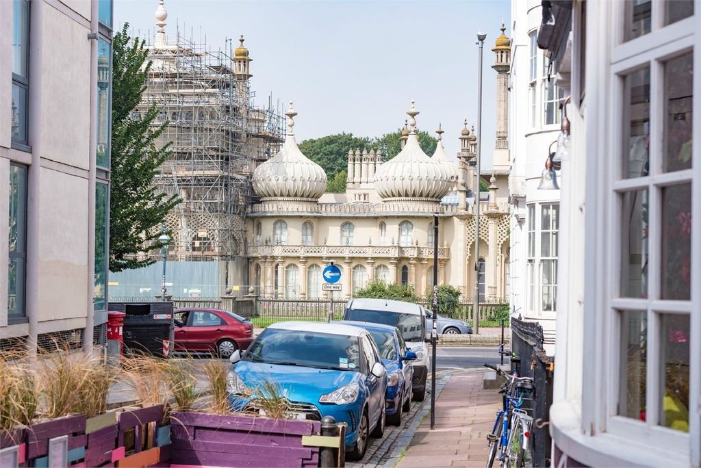 Additional image 3 of 2 bed flat for salePrinces Street, Brighton, East Sussex BN2