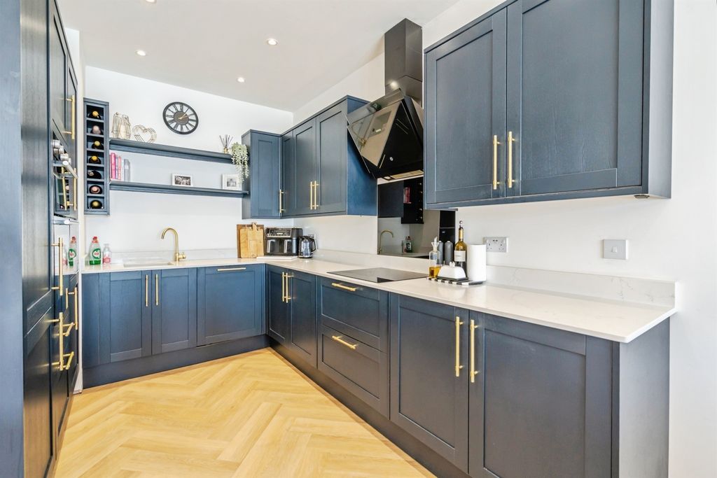 Additional image 3 of 2 bed flat for saleElmer Road, Bognor Regis PO22
