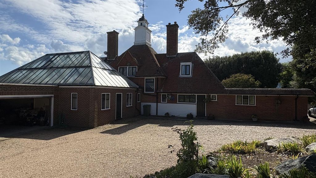 Additional image 2 of 4 bed detached house for saleNorth Foreland Road, Broadstairs CT10