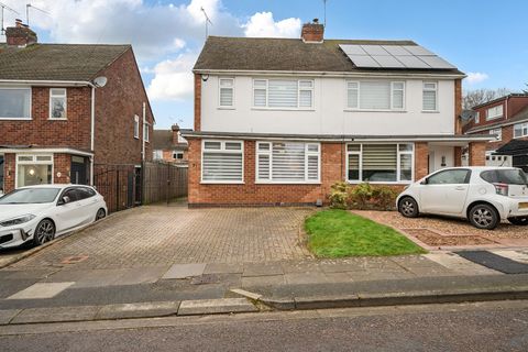 Monmouth Close, Coventry CV5