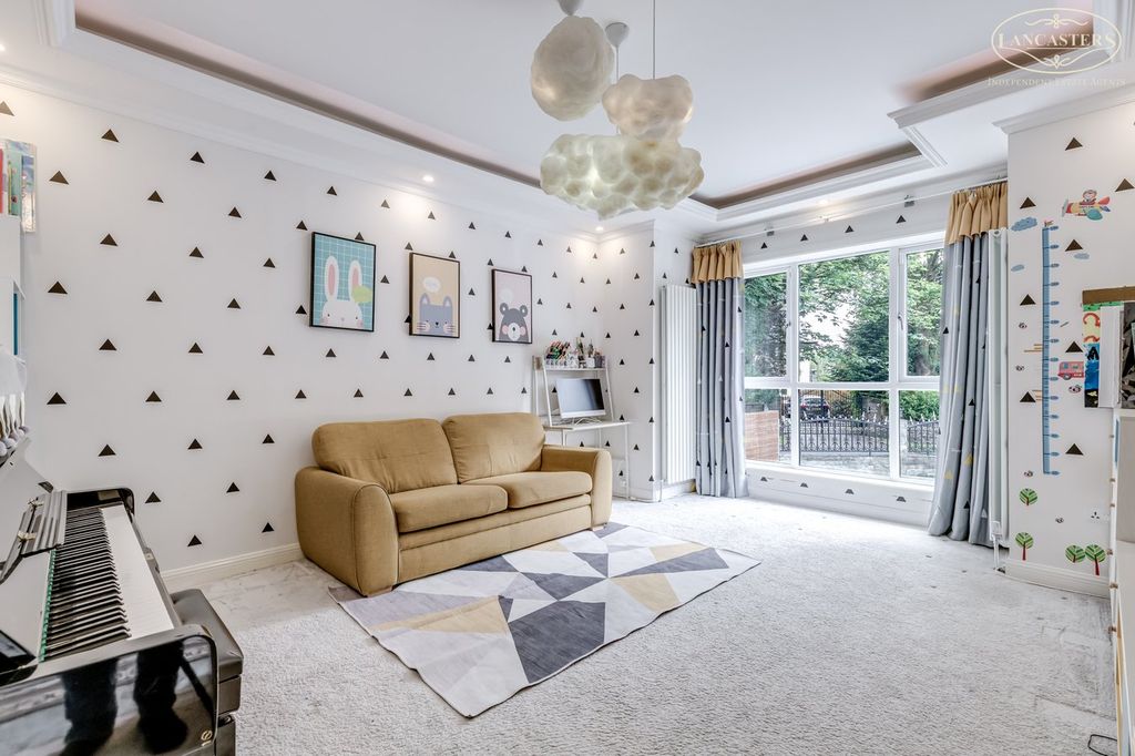 Additional image 18 of 5 bed detached house for saleVictoria Road, Heaton, Bolton BL1