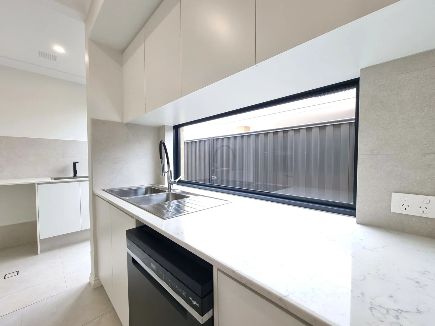 Additional image 10 of 11 Arbutus Street, Treeby WA 6164